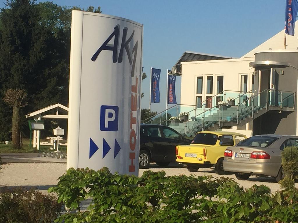 Ak 1 Hotel Ducherow Zewnętrze zdjęcie
