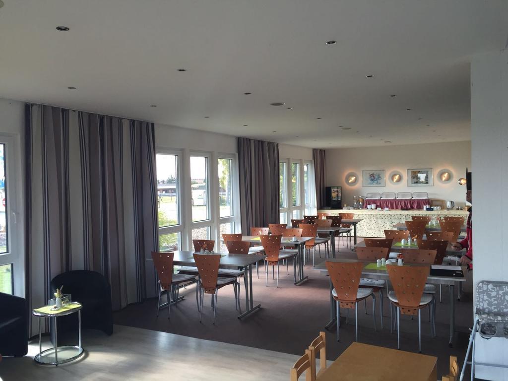 Ak 1 Hotel Ducherow Zewnętrze zdjęcie